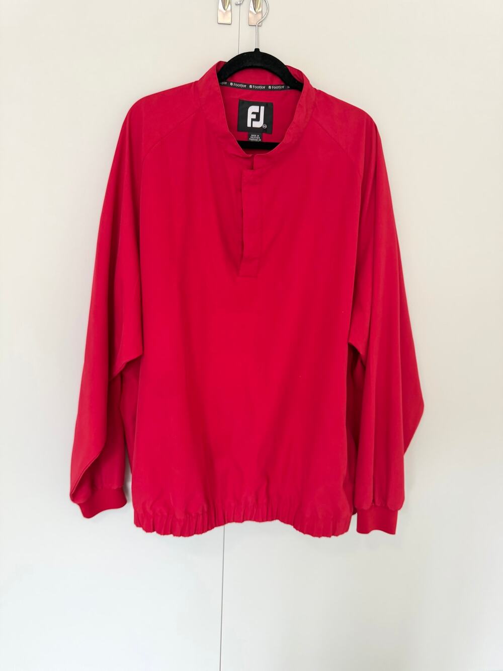FOOTJOY Men's Vintage Long Sleeve Snap Front Windbreaker in Red